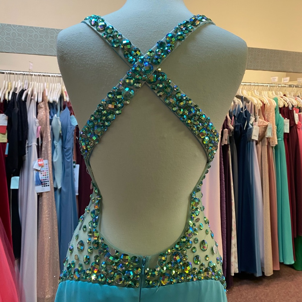 Prom Dress - Picture 5 of 5